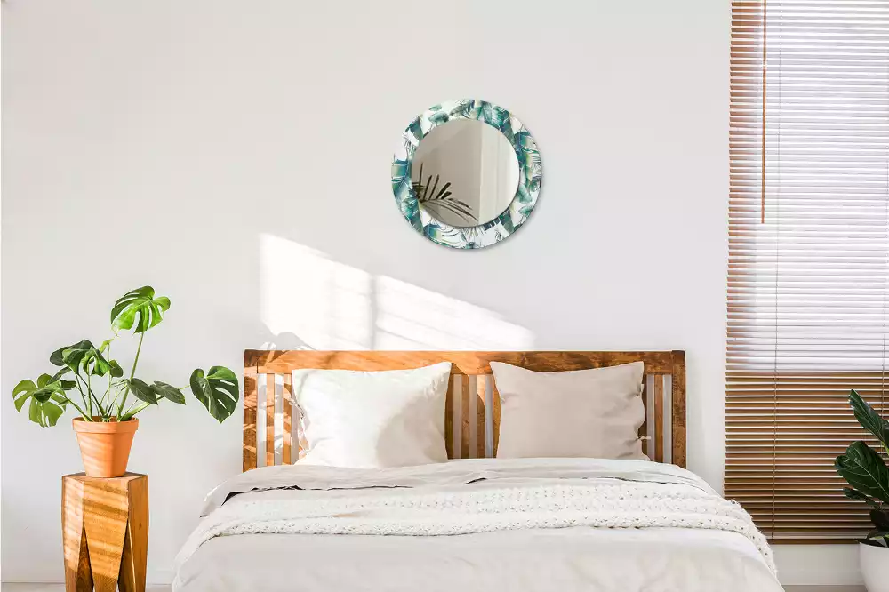 Lustro z drukowaną ramką w motywie liści