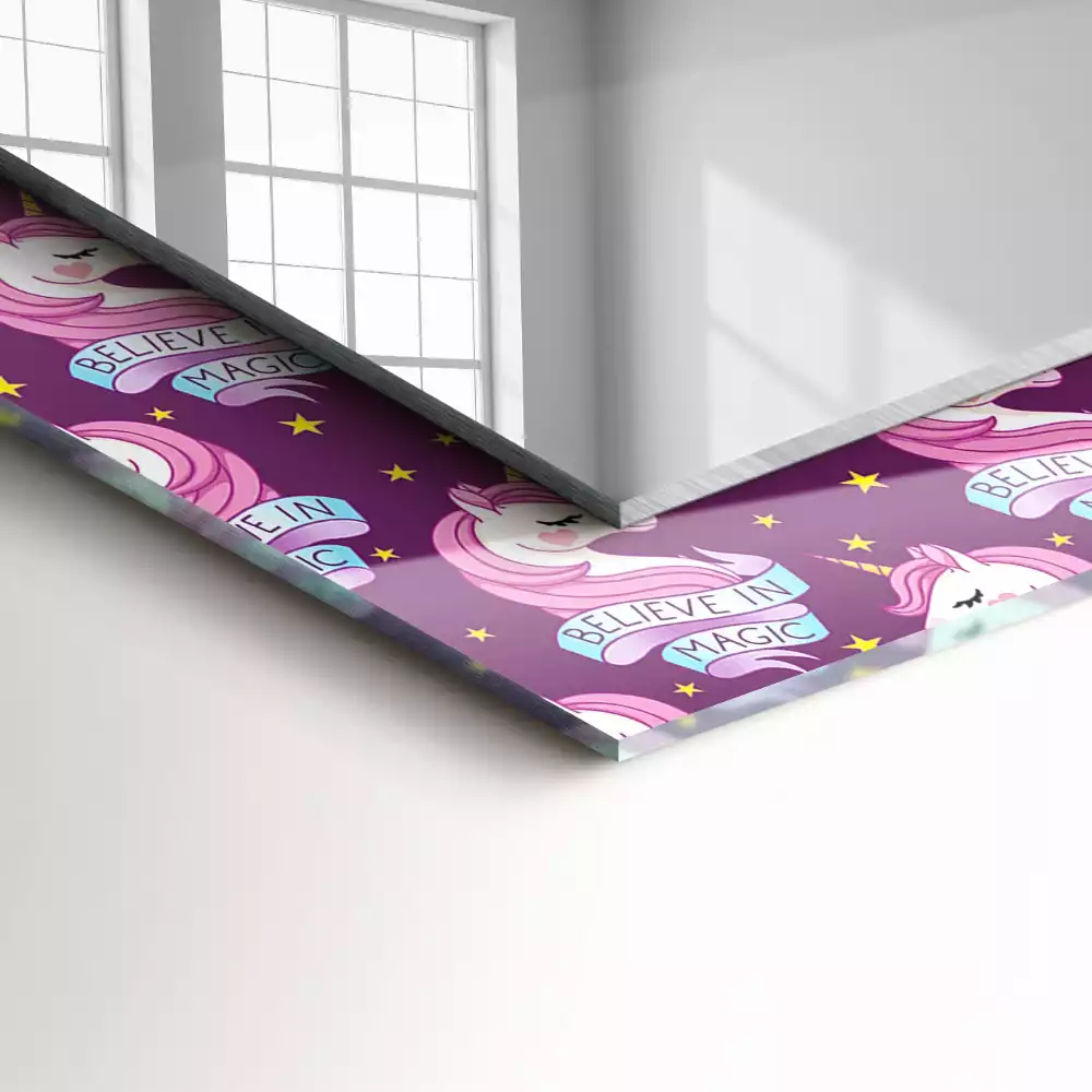 Lustro dekoracyjne z motywem jednorożców, gwiazd i napisu