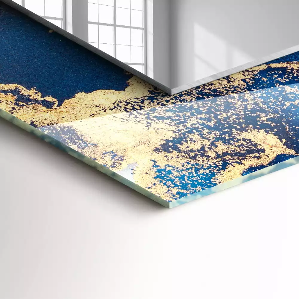 Lustro dekoracyjne z nadrukiem przedstawiającym abstrakcyjną sztukę plastyczną, w kształcie prostokąta