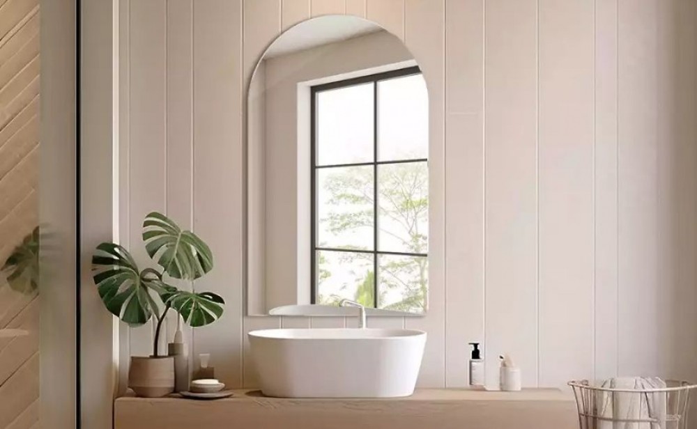 Mała łazienka z prysznicem - jak zaaranżować?